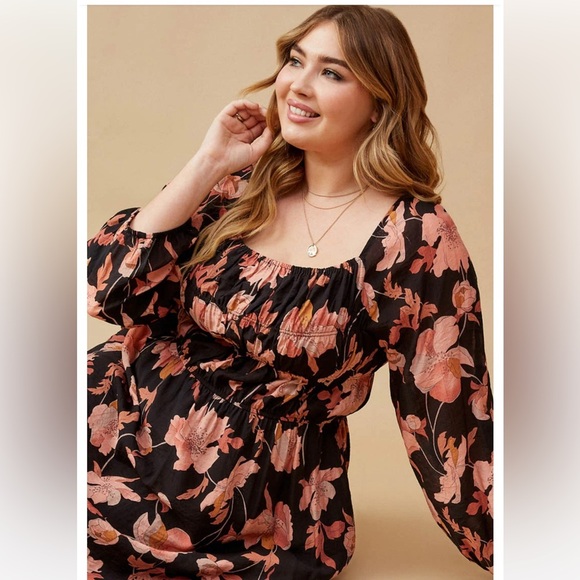 Romantic Floral Square Neck BOHO Modest Peasant Prairie  Smocked MIDI 
Dress - Picture 12 of 16